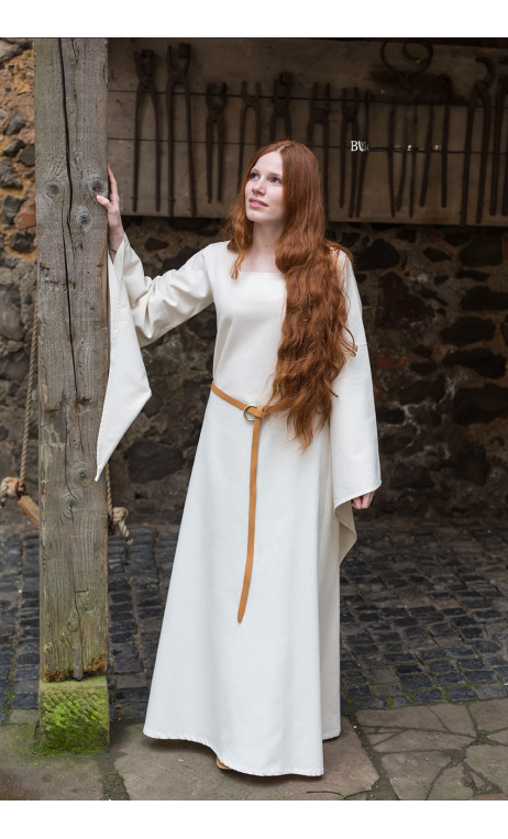 Robe Victoria