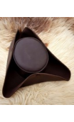 Tricorne en cuir